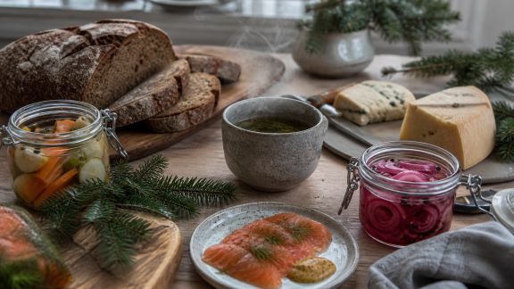 Noël scandinave revisité : nouveautés culinaires venues du froid