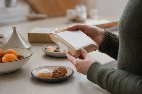 Bien lire les étiquettes : déjouer les pièges du gluten caché pour les fêtes
