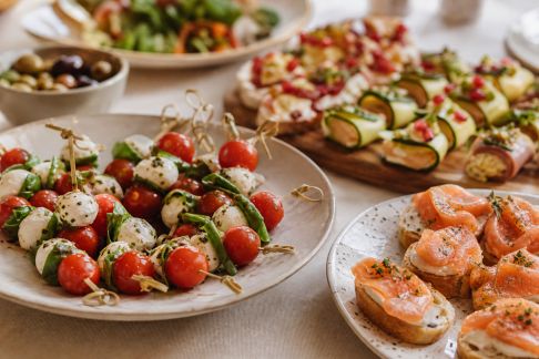 Brochettes et bouchées apéritives faciles à réaliser pour Noël